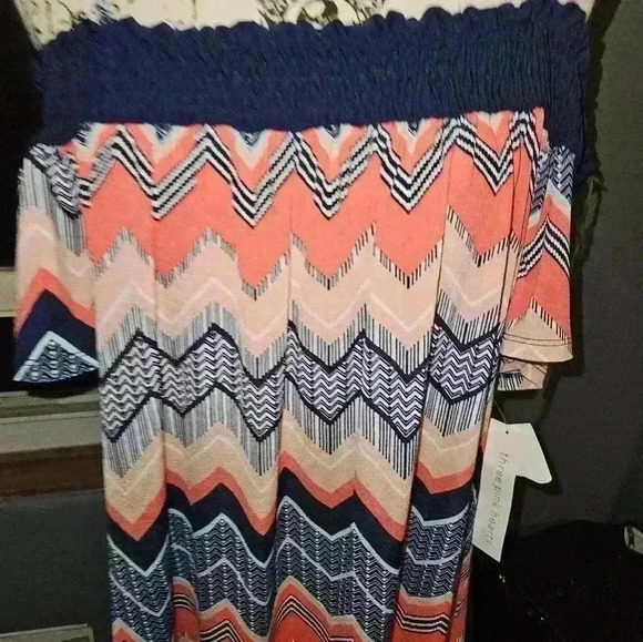 Three Pink Hearts - Picture 5 of 14